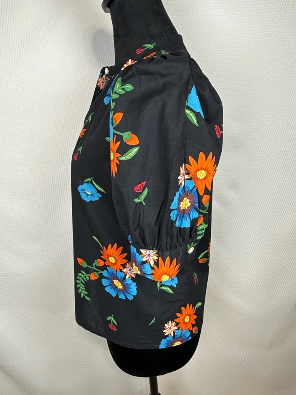 LOFT Outlet Puff-Sleeve Blouse XXSP Black w/Vibrant Floral Print 1/2 Button